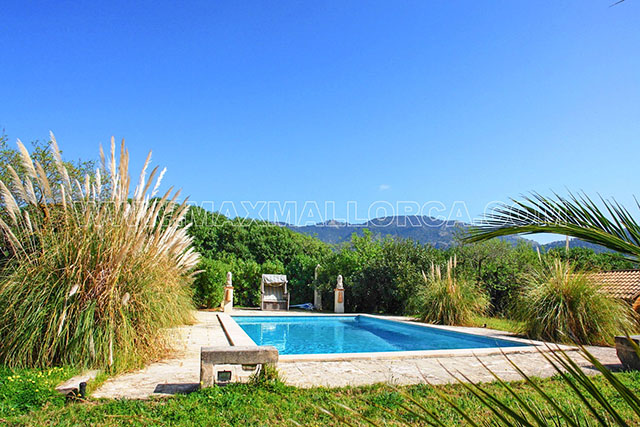 modern_villa_finca_land_haus_mallorca_port_andratx_garten_pool_puerto_33.jpg