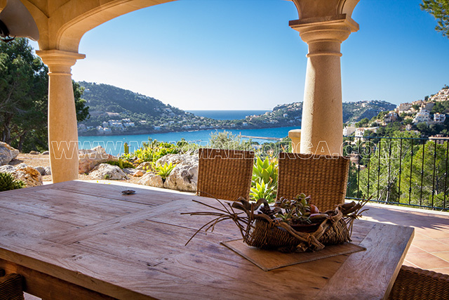 mallorca_villa_puerto_de_andratx_montport_first_location_real_estate_max_mallorca_makler_private_residence_009.jpg