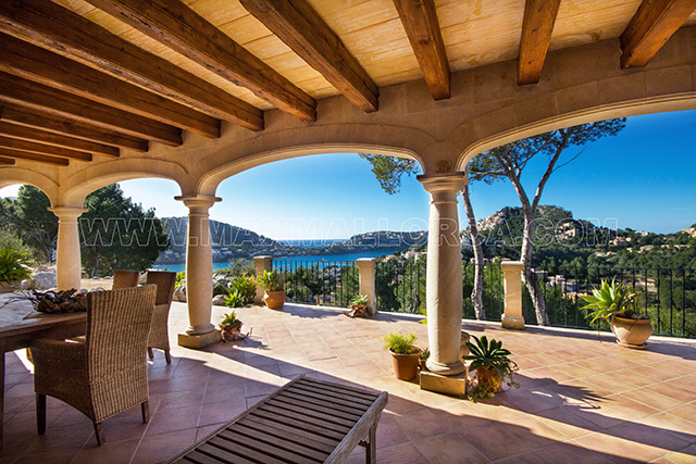 mallorca_villa_puerto_de_andratx_montport_first_location_real_estate_max_mallorca_makler_private_residence_013.jpg