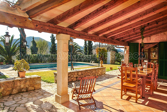 finca_mallorca_villa_puerto_andratx_land_garten_haus_pool_mandel_orangen_baum_15_1.jpg