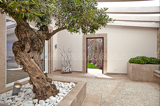 mallorca_villa_puerto_de_andratx_montport_first_location_real_estate_max_mallorca_makler_private_residence_calle_miro__000__41.jpg