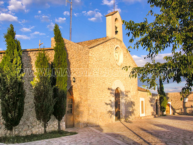 mallorca_villa_finca_land_gut_sitz_residence_private_palma_de_mallorca_les_grand_deux_golf_sonne_meer_sea_beach_puig_major_muro_playa_beach_strand_028.jpg