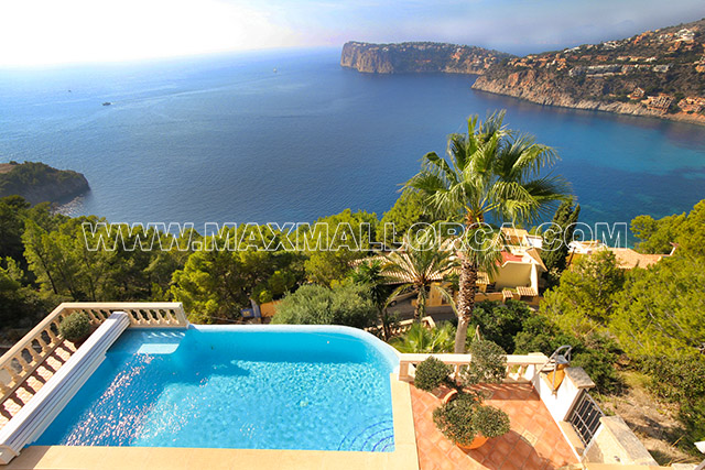 villa_mallorca_puerto_de_andratx_cala_llamp_king_view_sea_sun_pool_calle_orada_08.jpg