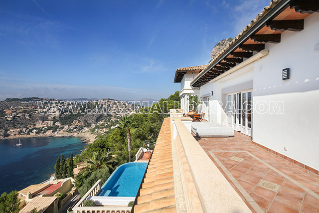 villa_mallorca_puerto_de_andratx_cala_llamp_king_view_sea_sun_pool_calle_orada_13.jpg