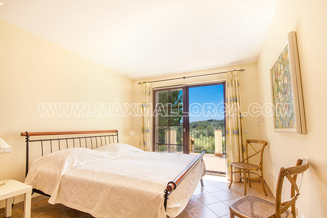 villa_bendinat_house_haus_big_real_estate_max_mallorca_golf_for_sale_12.jpg