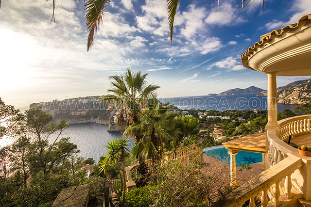 villa_puerto_de_andratx_port_for_sale_first_villa_mallorca_casa_bonita_marmacen_mallorca_bang_olufsen_loewe_philips_eberle_kueppersbusch_braun_24.jpg