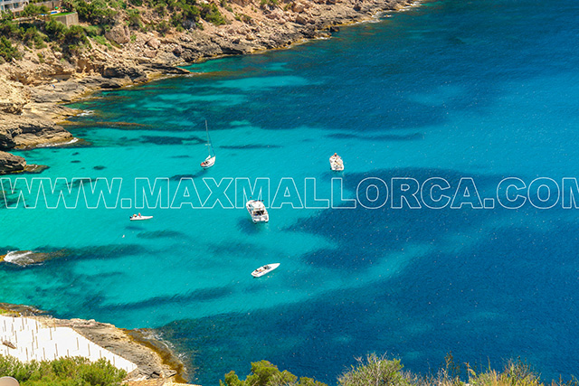 villa_puerto_andratx_puesta_del_sol_cala_llamp_mallorca_beach_club_sunset_max_mallorca_53.jpg