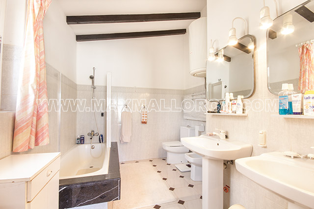 villa_camp_de_mar_strand_haus_beach_house_golf_real_estate_max_mallorca_andratx_dorint_spa_real_estate_for_sale_08.jpg