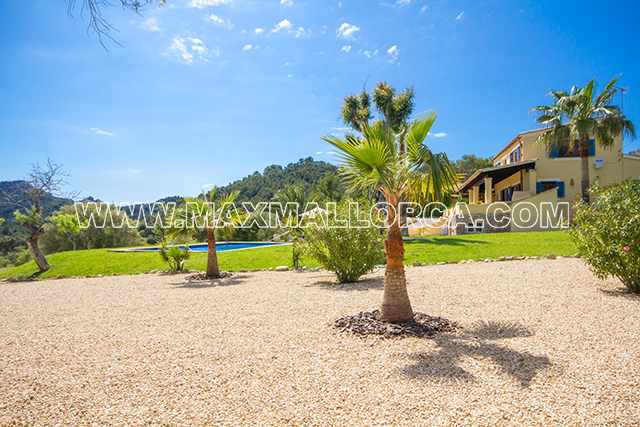 villa_house_haus_sarraco_real_estate_for_sale_zu_verkaufen_max_mallorca_finca_pool_land_sa_clota_andratx_18.jpg