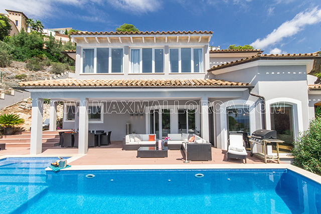 villa_marmacen_puerto_de_andratx_mallorca_villa_family_max_mallorca_real_estate_immobilie_makler_private_property_first_class_pool_sea_view_luxury_01.jpg