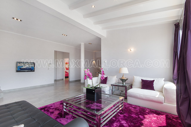 villa_marmacen_puerto_de_andratx_mallorca_villa_family_max_mallorca_real_estate_immobilie_makler_private_property_first_class_pool_sea_view_luxury_16a.jpg