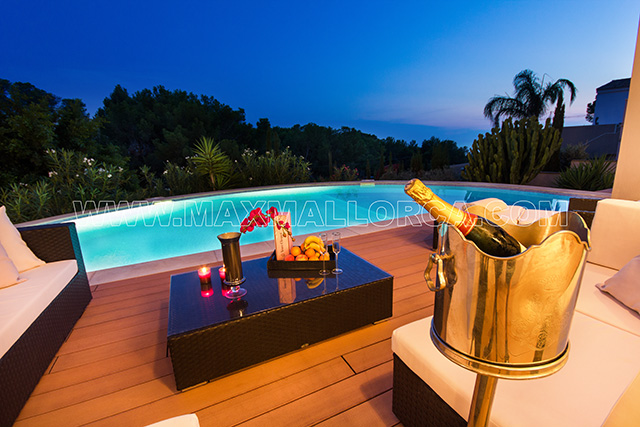 villa_marmacen_puerto_de_andratx_mallorca_villa_family_max_mallorca_real_estate_immobilie_makler_private_property_first_class_pool_sea_view_luxury_31.jpg