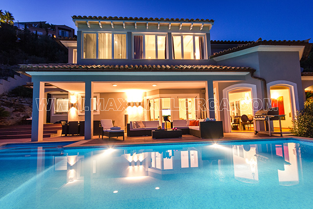 villa_marmacen_puerto_de_andratx_mallorca_villa_family_max_mallorca_real_estate_immobilie_makler_private_property_first_class_pool_sea_view_luxury_33.jpg