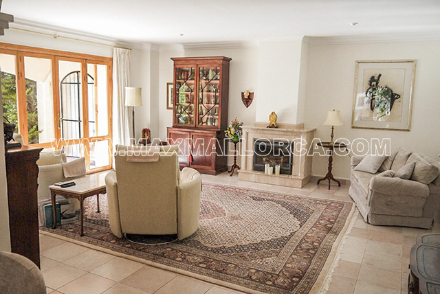 villa_mallorca_nova_santa_ponsa_real_estate_immobilie_max_mallorca_04.jpg