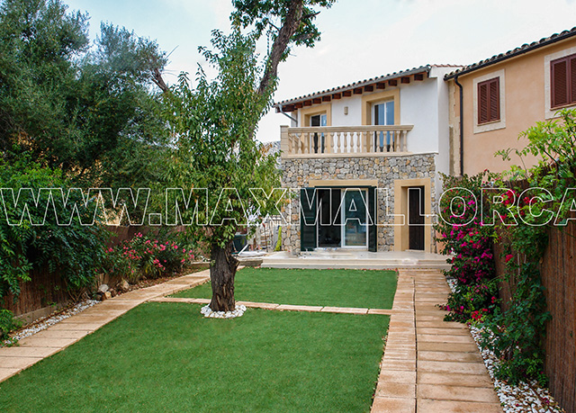 max_mallorca_real_estate_haus_house_andratx_rent_miete_alquilar_casa_jardin_01.jpg