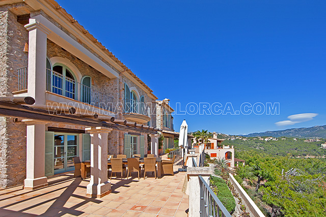 mallorca_villa_stein_finca_cala_moragues_port_andratx_puerto_pool_sea_view_04.jpg